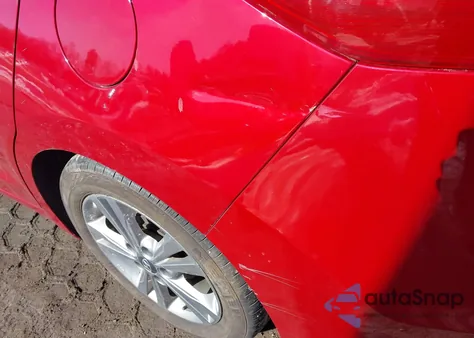 2017 Hyundai Elantra Value Edition z USA, uszkodzony, nr VIN KMHD84LF3HU276562